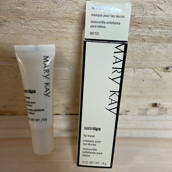 Mary Kay Satin Lips Exfoliating Lip Mask - Picture 8 of 9
